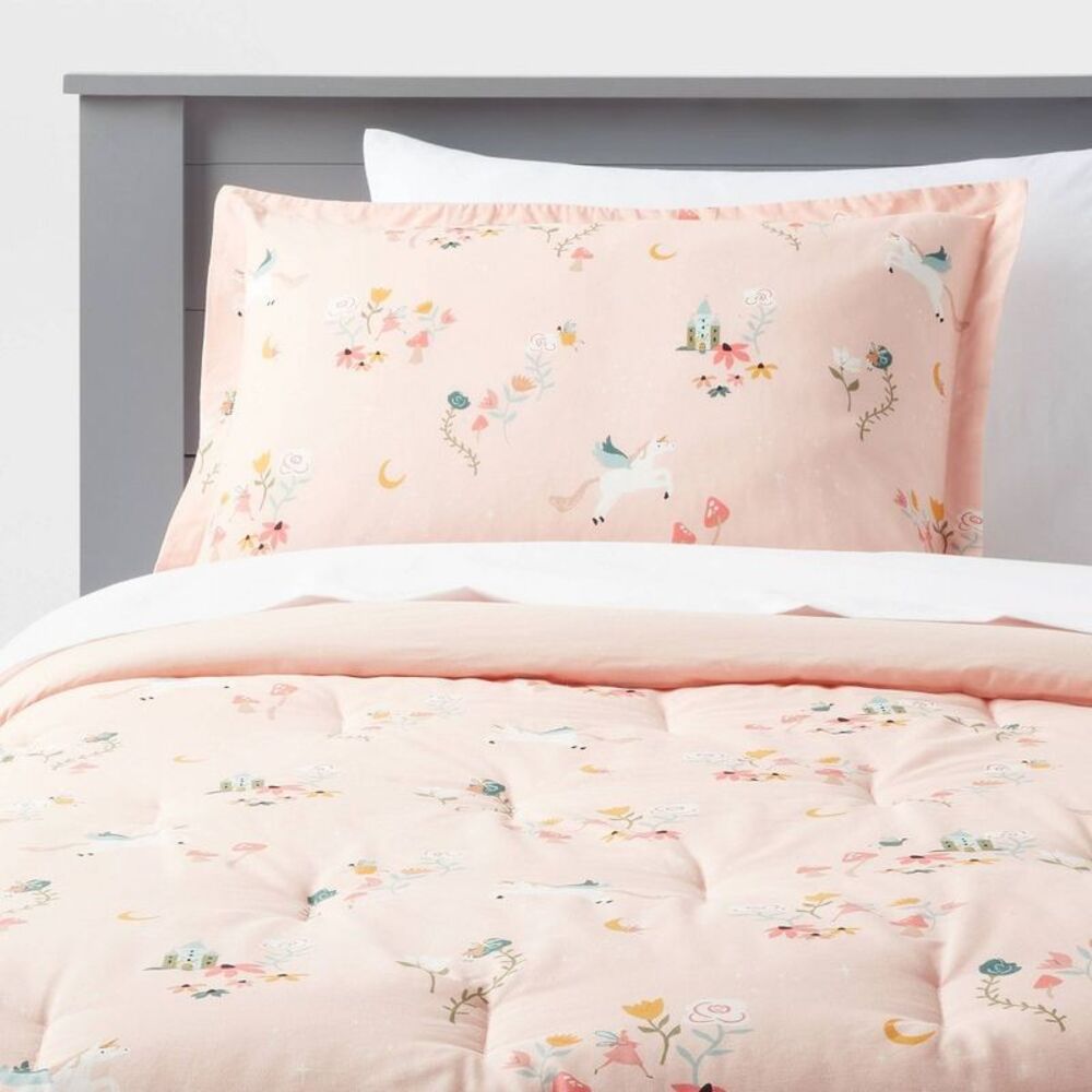 Full/Queen Kids' Comforter Set Pegasus Print - Pillowfort